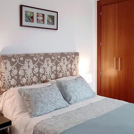 Selecta Elegante Apartamento Con Patio En Centro Historico Seville Luaran gambar