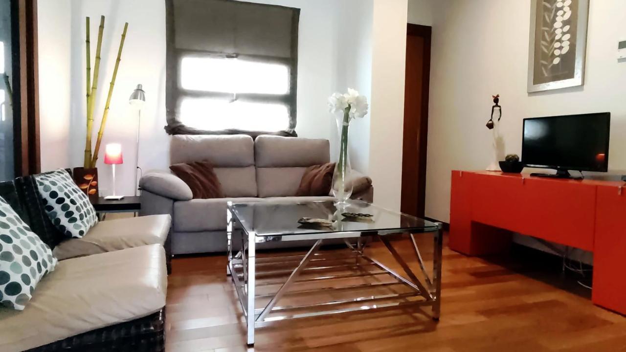 Selecta Elegante Apartamento Con Patio En Centro Historico Seville Luaran gambar